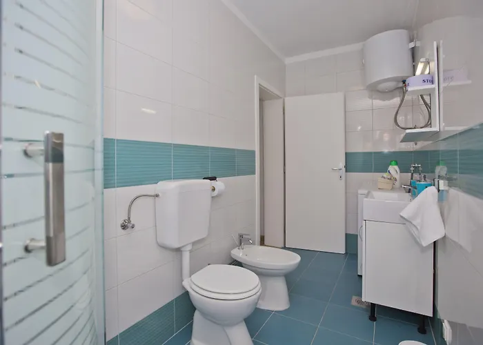 Kovacevic 3* Hvar Town